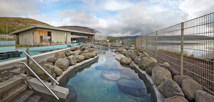 Gyllene Cirkeln & Varma bad Natural outside spa Laugarvatn Fontana